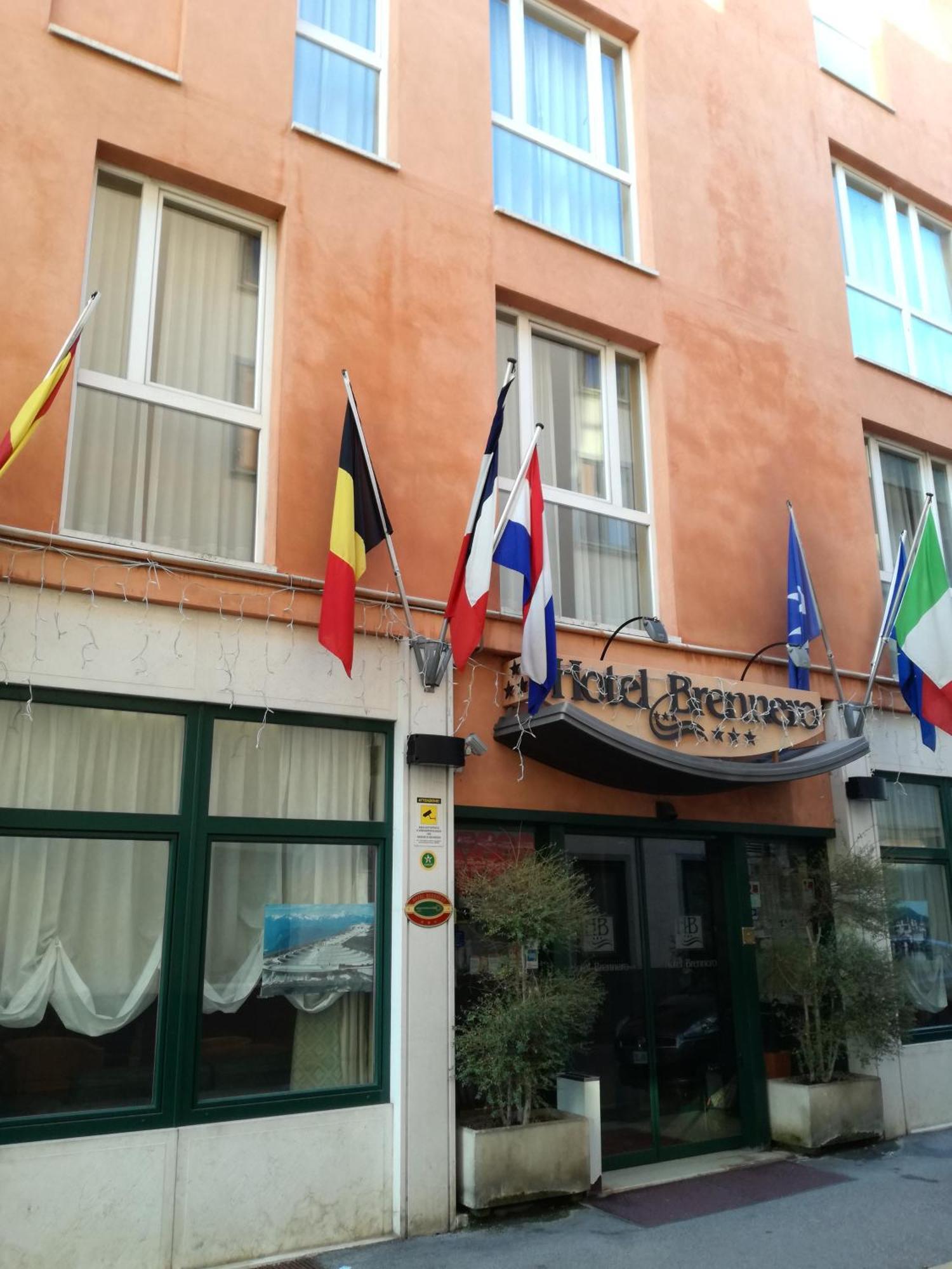 班妮耶罗酒店 巴萨诺－德尔格拉帕 外观 照片